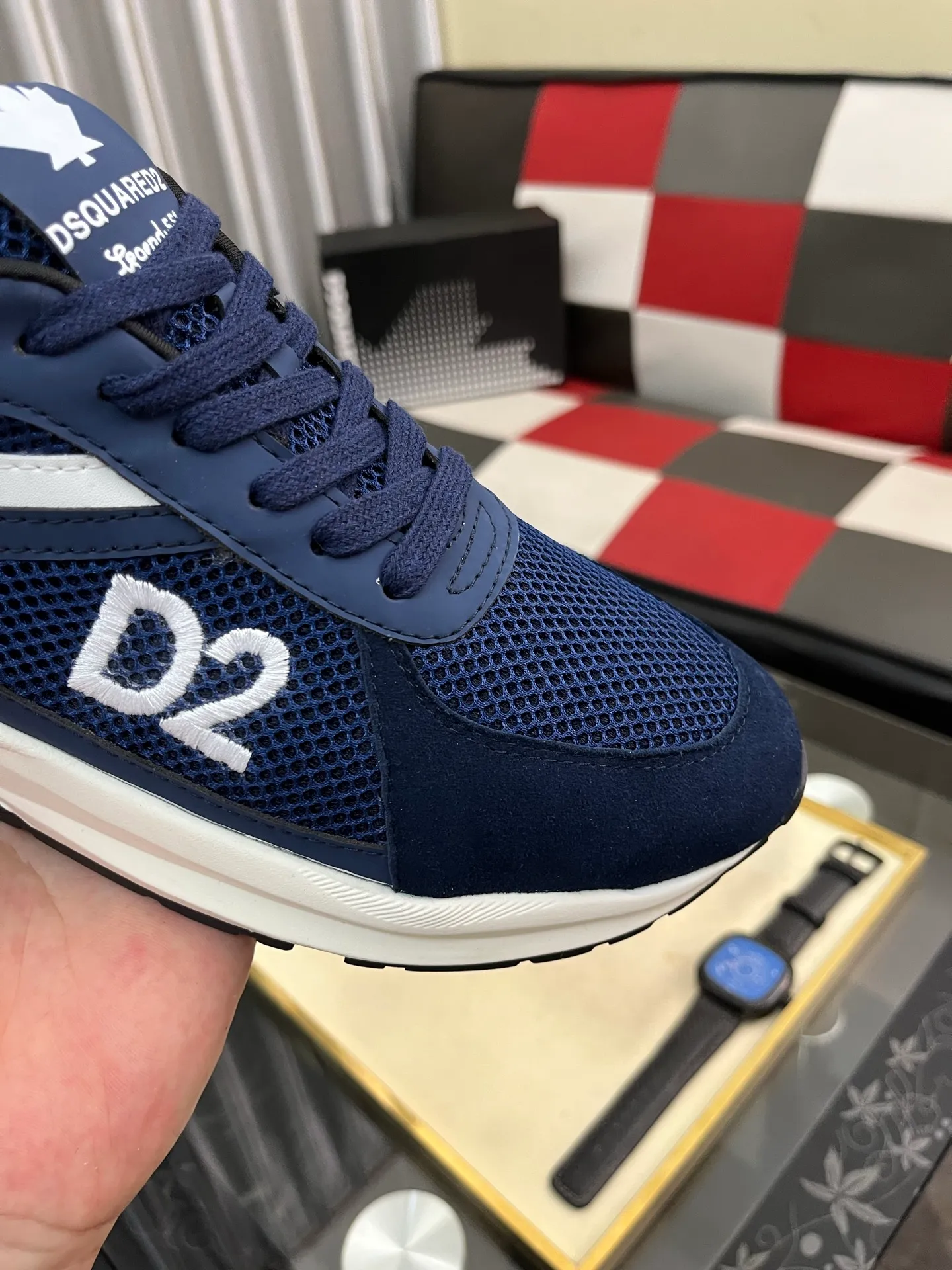 Men's shoes 💰480⌚️⌚️DG's latest popular casual shoes 🔥🔥, the tongue has the brand's iconic details, and the combination of silk cowhide and cow suede enhances the style. Fashionable and versatile, it can complement any look. Create an exquisite design with unique dynamic vitality and modern atmosphere, showing modern elegance. Size: 36-464️⃣colors available